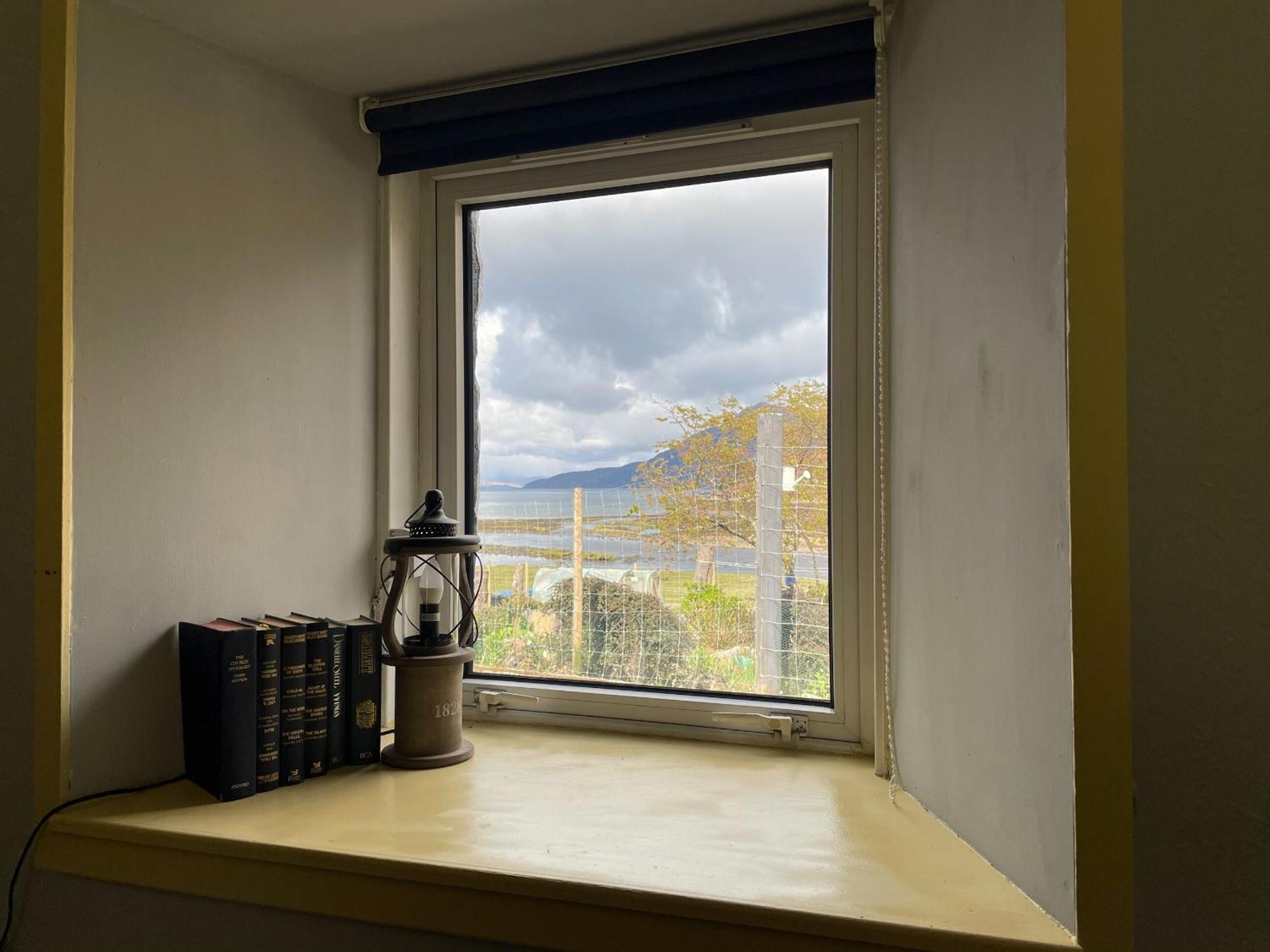 Sheenas Butnben Arnisdale Buitenkant foto